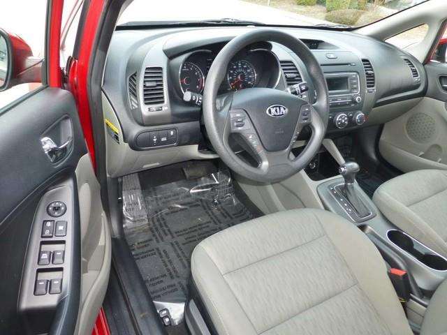 Kia Forte 2014 photo 11